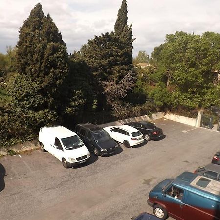 Appart 2/4 Pers Proche Centre Avec Balcon, Parking Narbonne Exteriör bild